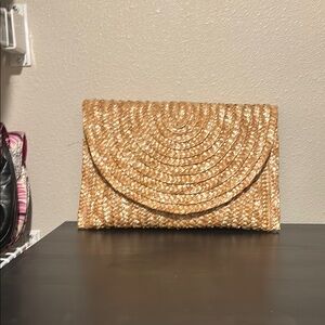 Elegant Tan Woven Clutch
